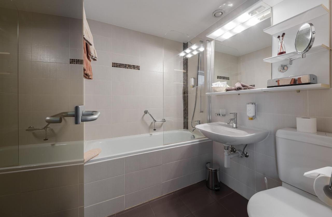 Relais Bayard Hotell Leuk Exteriör bild