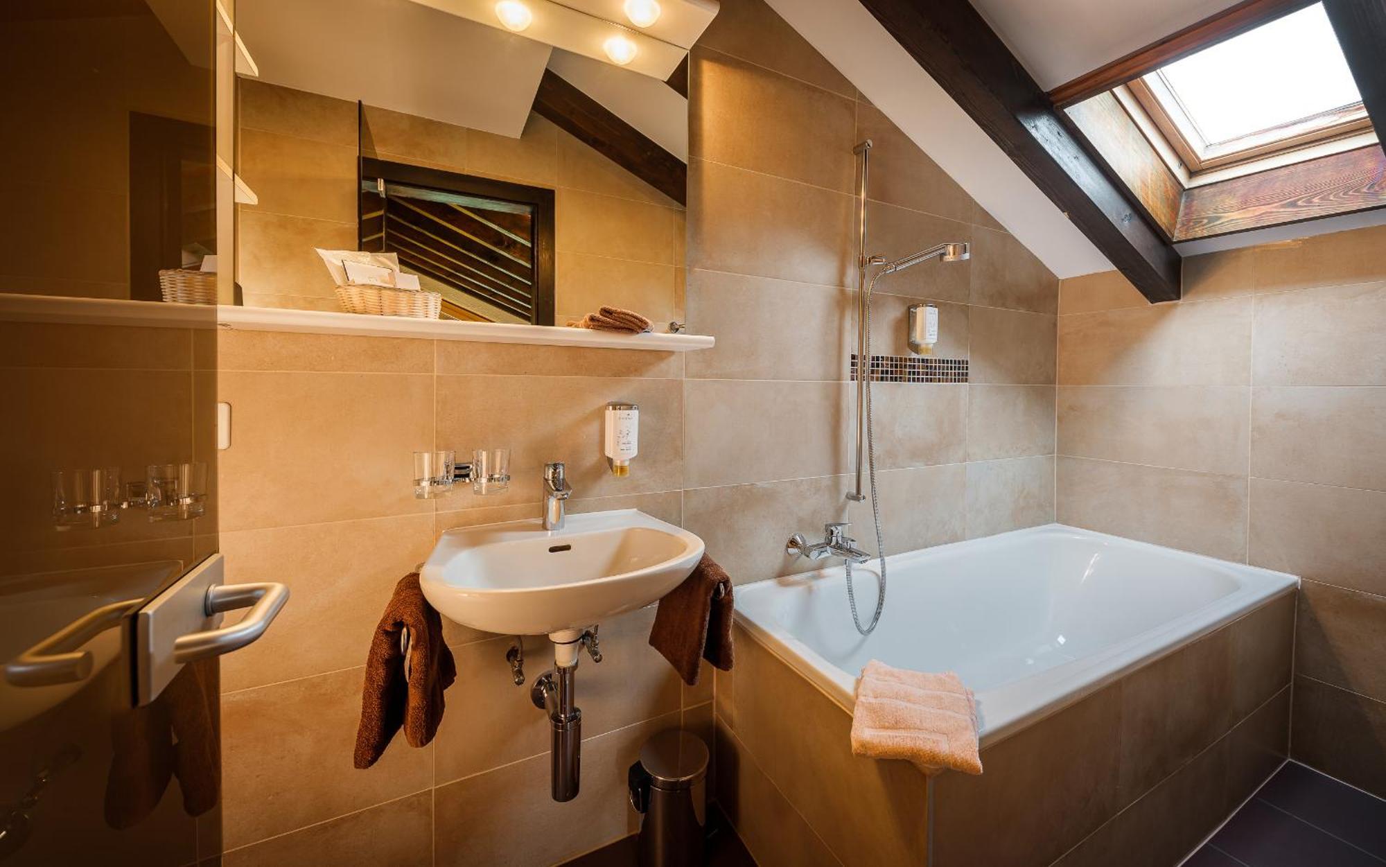 Relais Bayard Hotell Leuk Exteriör bild