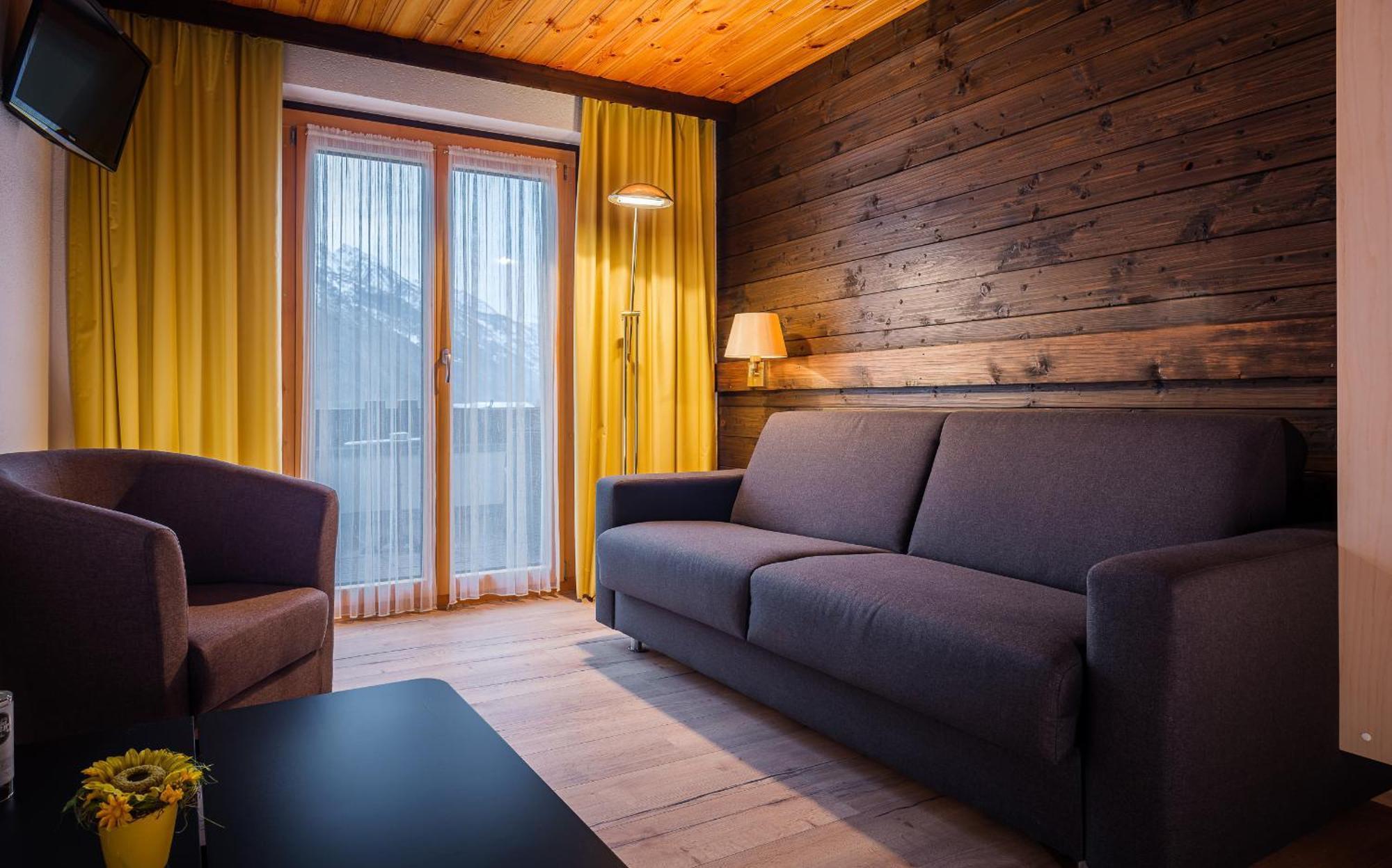 Relais Bayard Hotell Leuk Exteriör bild